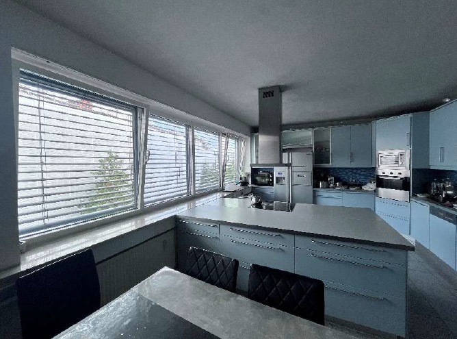 Moderne Einbauküche